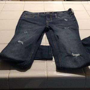 Hollister mid-rise super skinny